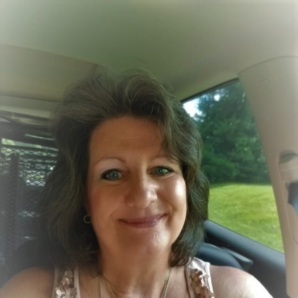Meet your Posher, Camille